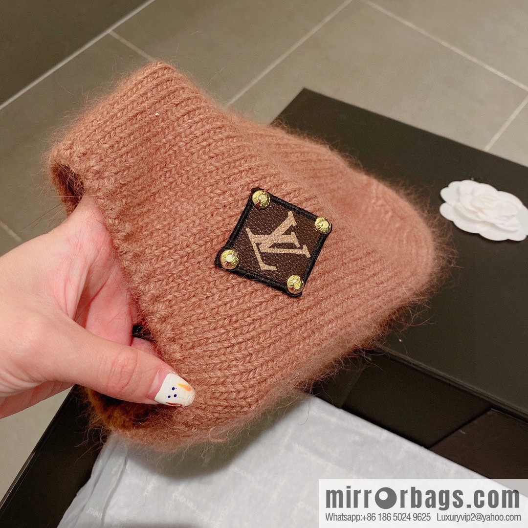 LV Louis Vuitton 2022 autumn and winter new wool knitted wool hat