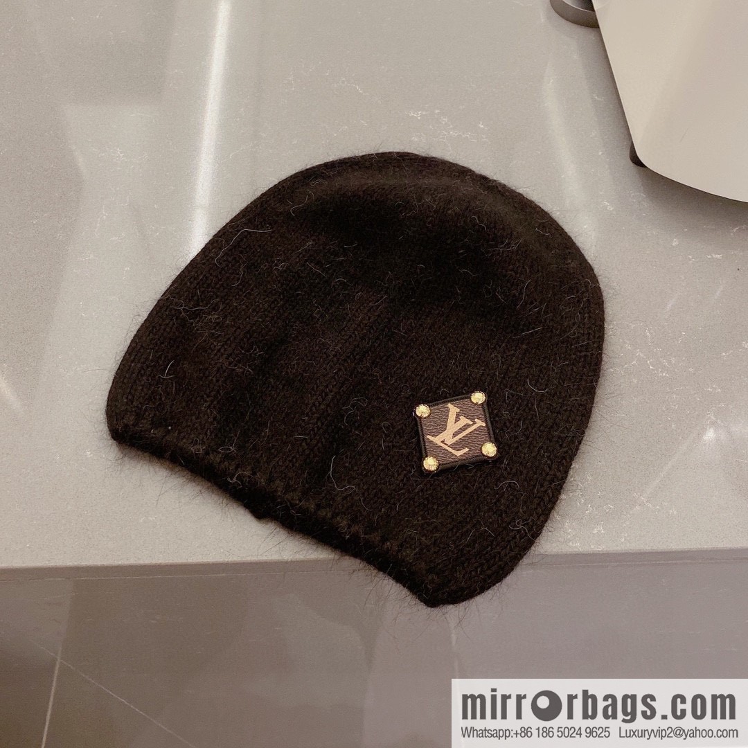 LV Louis Vuitton 2022 autumn and winter new wool knitted wool hat