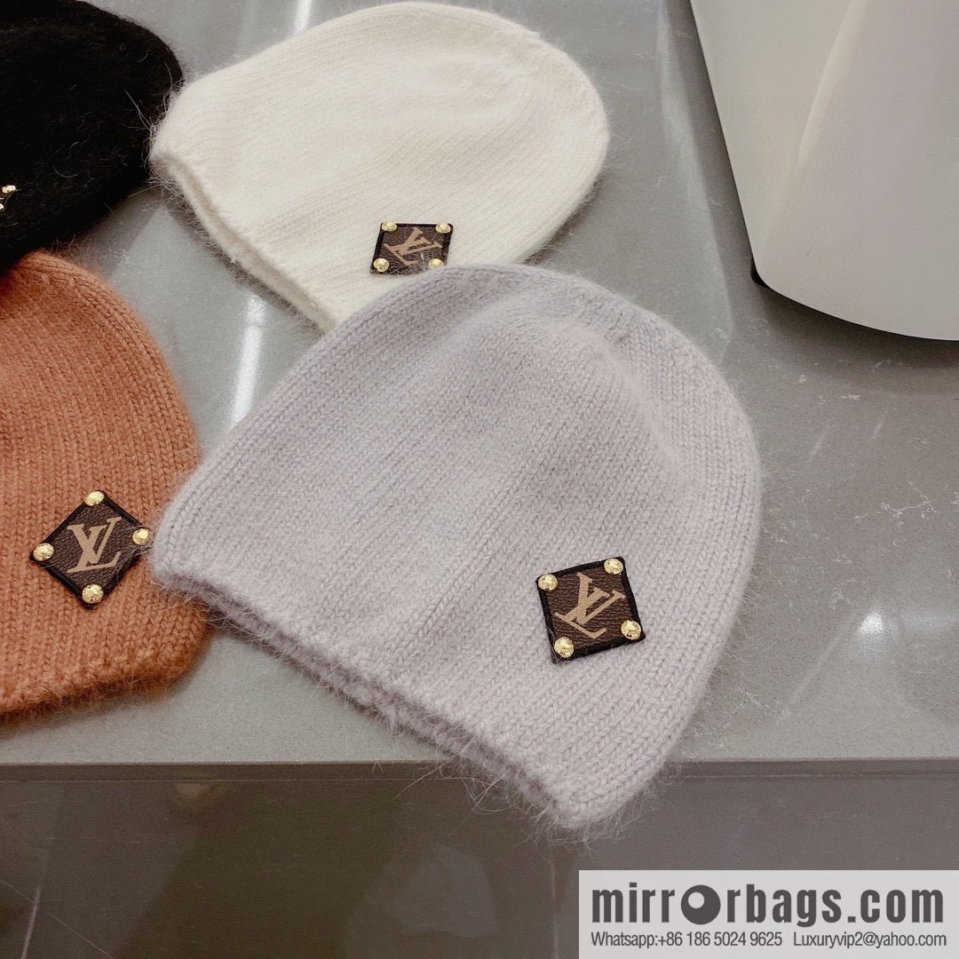 LV Louis Vuitton 2022 autumn and winter new wool knitted wool hat