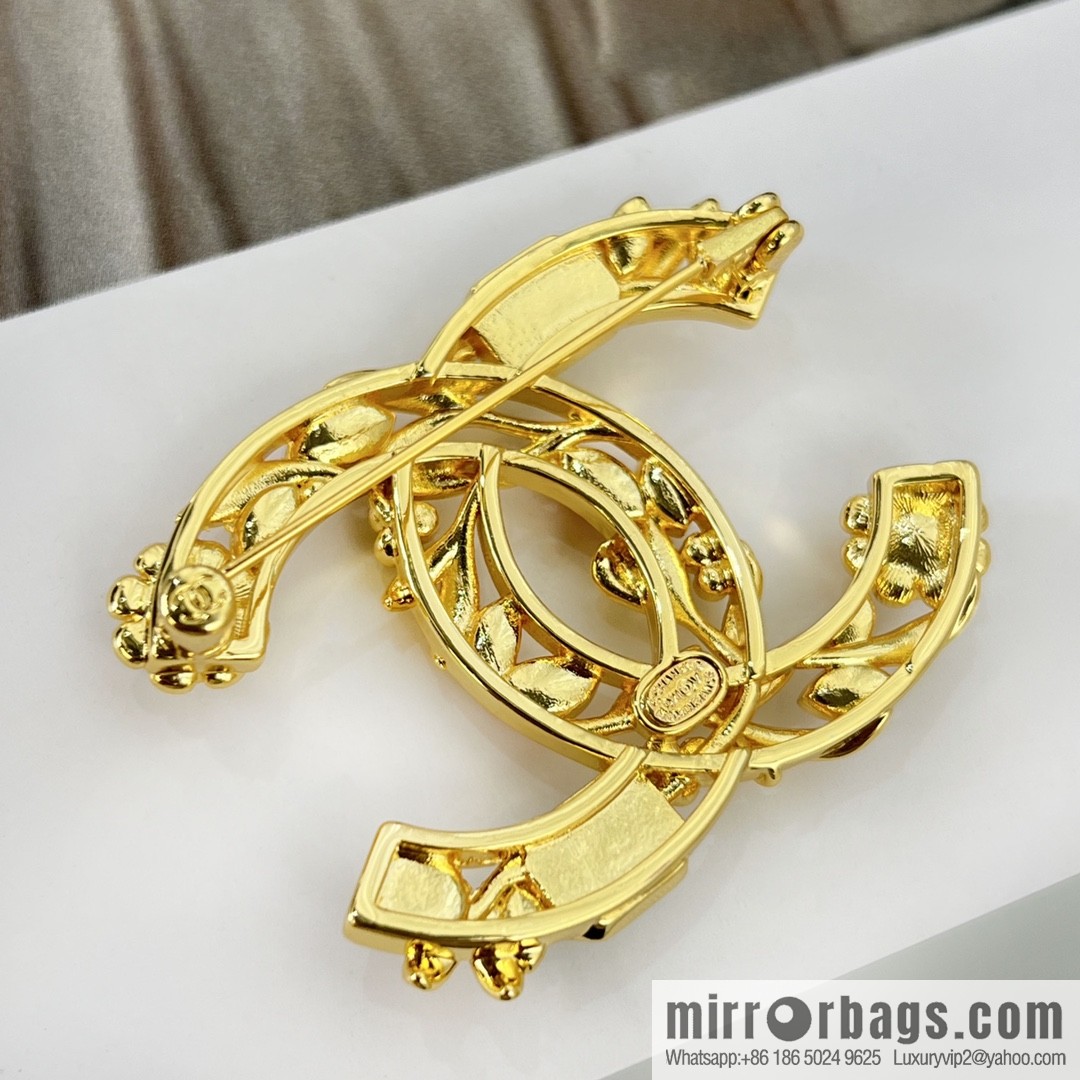 New ☑️ CHANEL Chanel double c wheat ear pearl brooch