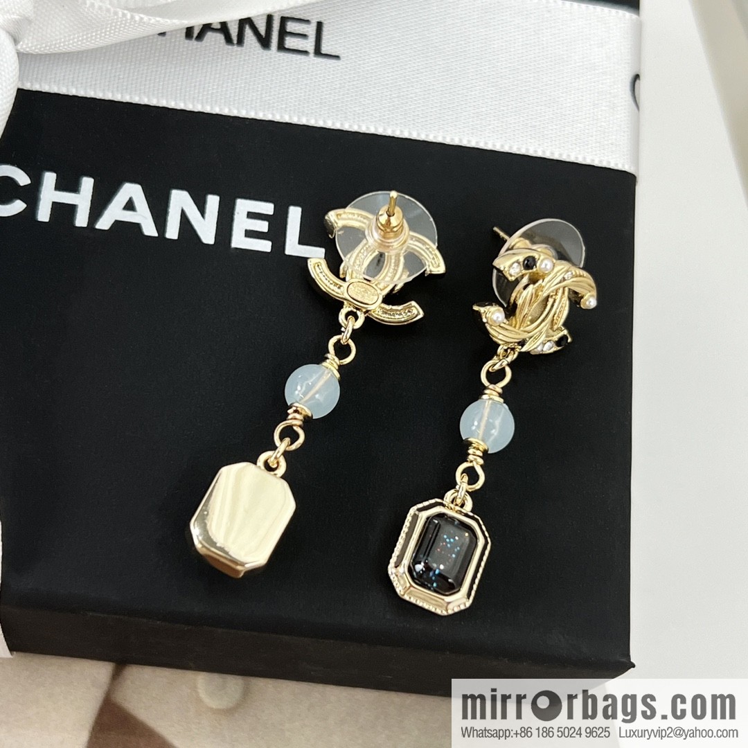 New ☑️ CHANEL Chanel c3 double c square gemstone stud earrings