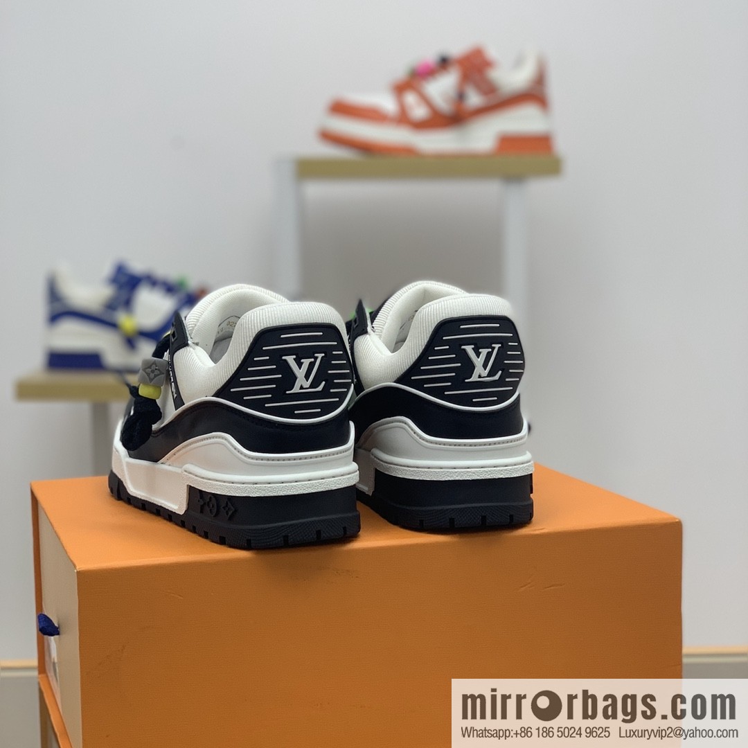 LV/Louis Vuitton features exclusive custom top calfskin donkey trainer His & Hers sports running shoes