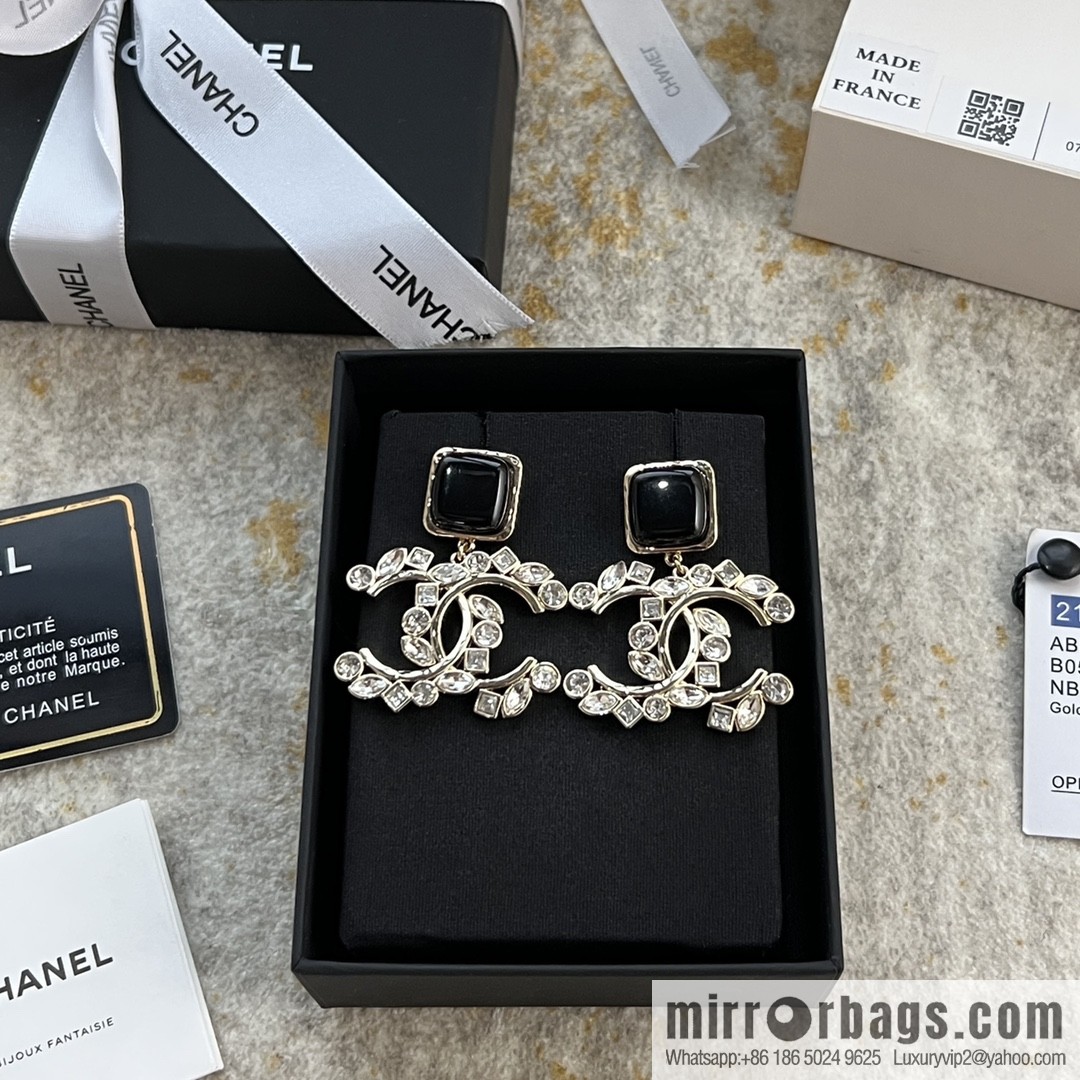 New ☑️ CHANEL Chanel c2 double c black square stud earrings
