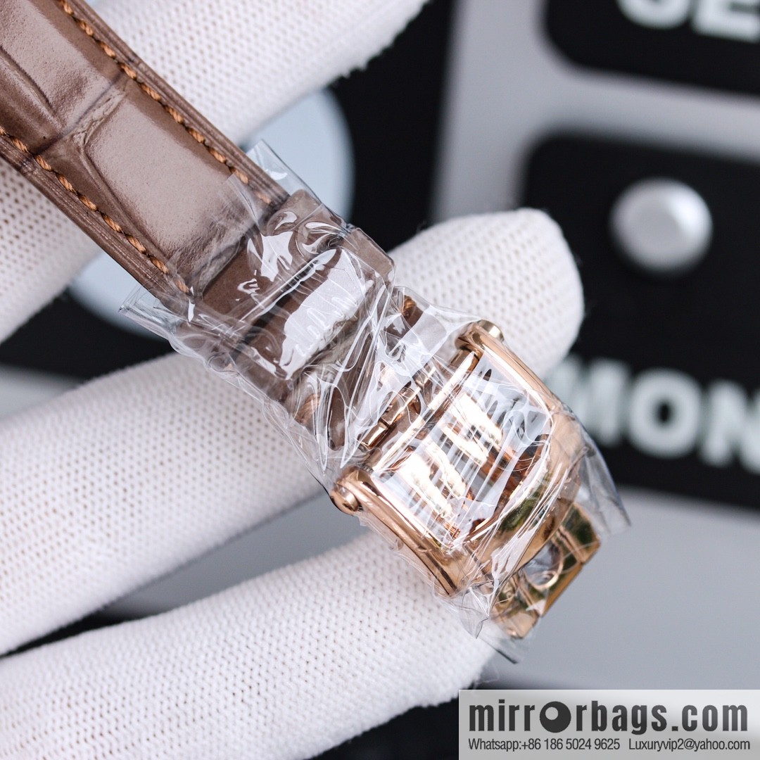 Patek Philippe Sports Elegant Nautilus Belt Women's Watch PP7118 Customized Edition 9015 Machine Modified Cal.324sc Automatic Movement