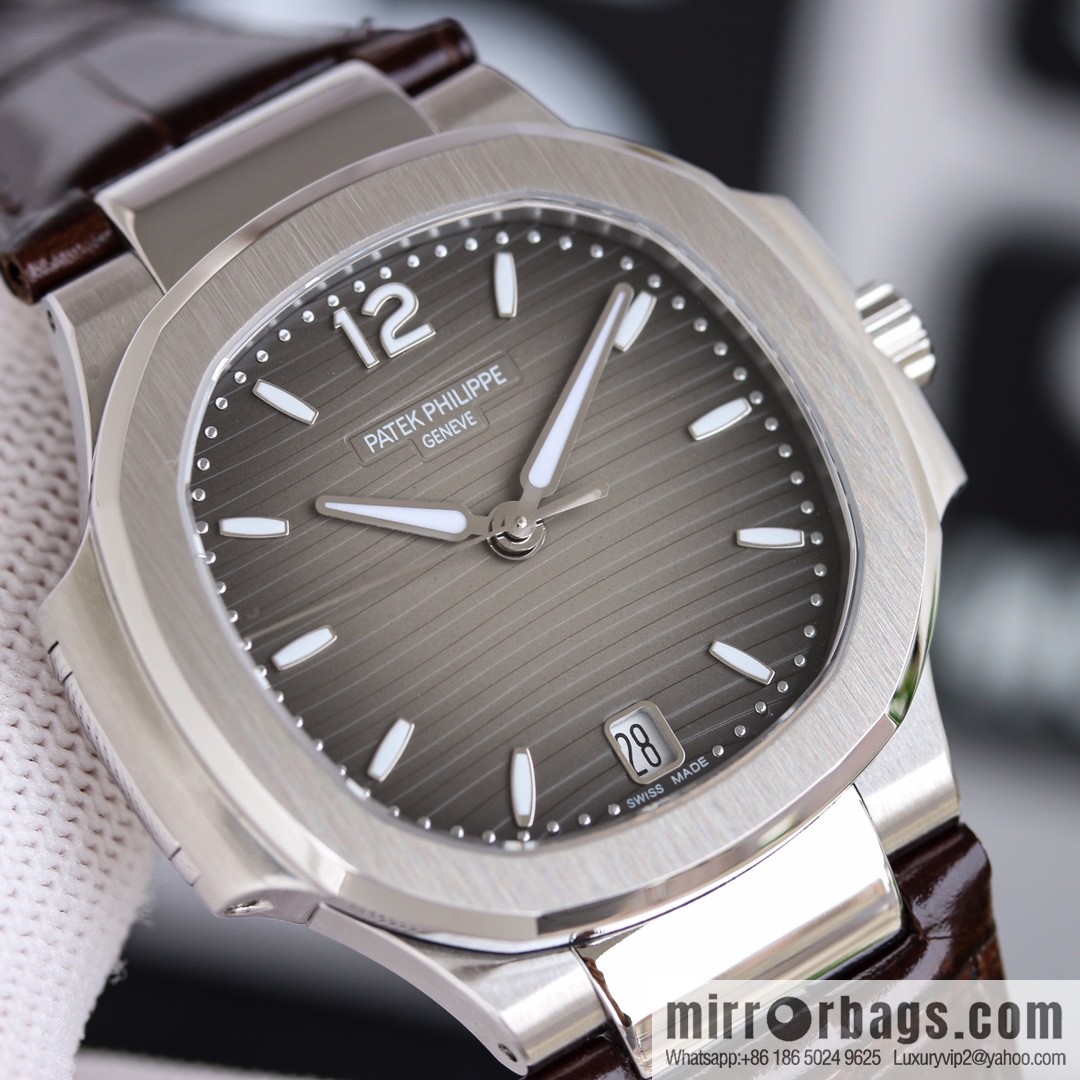 Patek Philippe Sports Elegant Nautilus Belt Women's Watch PP7118 Customized Edition 9015 Machine Modified Cal.324sc Automatic Movement