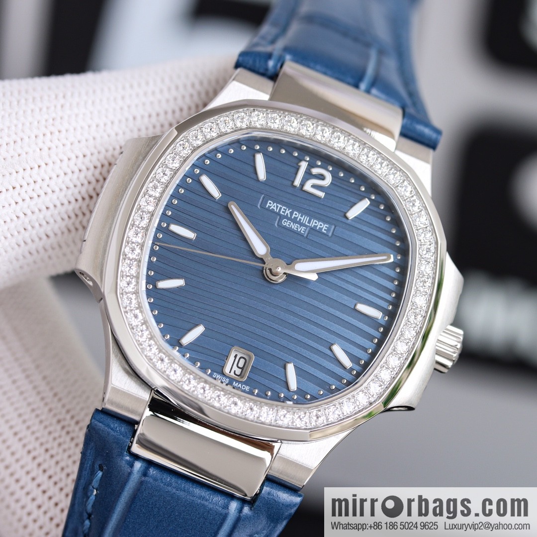 Patek Philippe Sports Elegant Nautilus Belt Women's Watch PP7118 Customized Edition 9015 Machine Modified Cal.324sc Automatic Movement