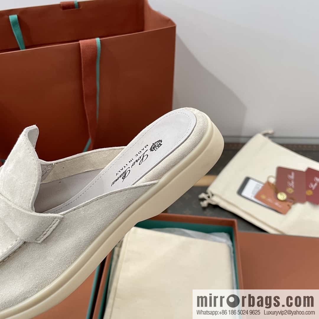 𝐋𝐨𝐫𝐨 𝐏𝐢𝐚𝐧𝐚|| Muller half-shoes, pearl gray