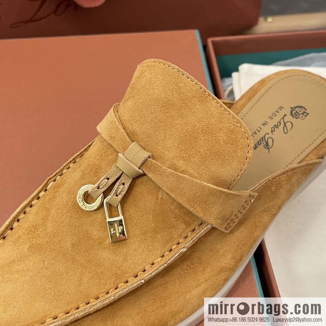𝐋𝐨𝐫𝐨 𝐏𝐢𝐚𝐧𝐚|| Mueller half shoes, golden brown