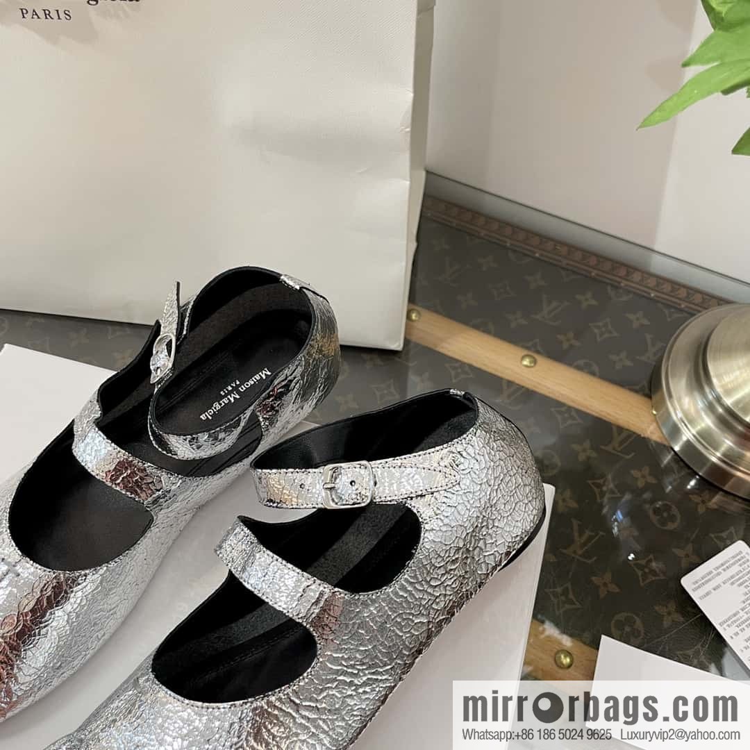 𝐌𝐚𝐢𝐬𝐨𝐧𝐌𝐚𝐫𝐠𝐢𝐞𝐥𝐚|| Margiela Split-toed Ballet Shoes