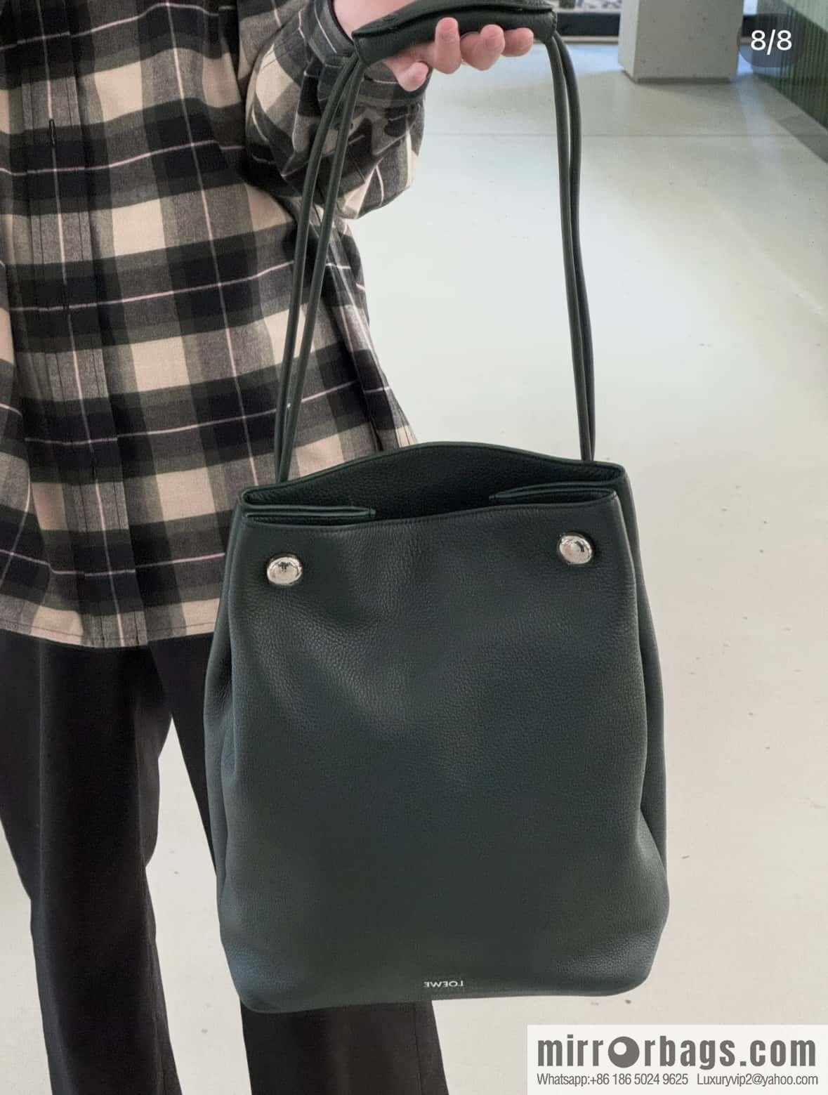 LOEWE Pebble hobo 0905 green