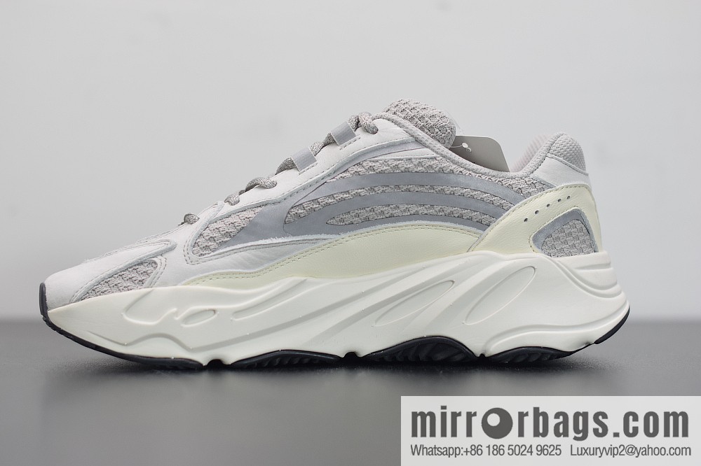 Adidas, top pure original yeezy 700v2 Vintage dad shoes, white