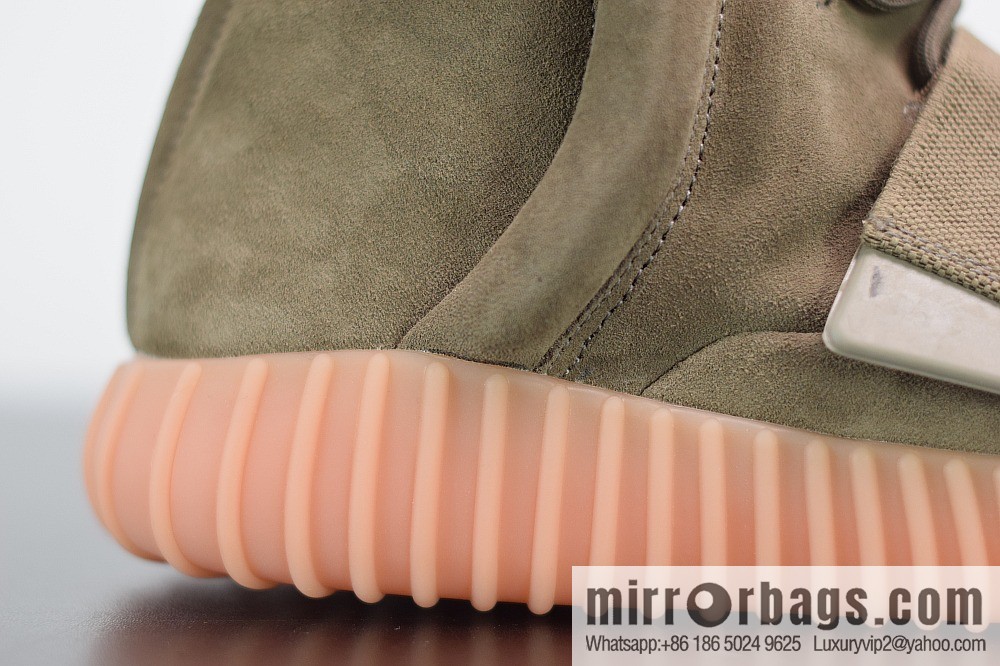 AdidasYeezy 750 Boost BY2456 Unisex high-top sneakers