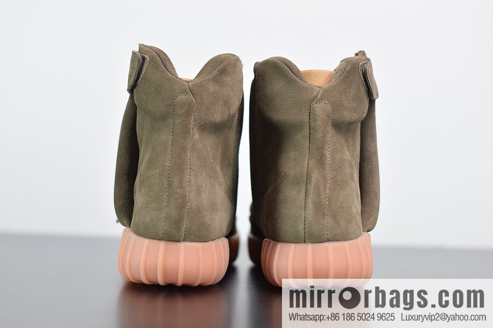 AdidasYeezy 750 Boost BY2456 Unisex high-top sneakers