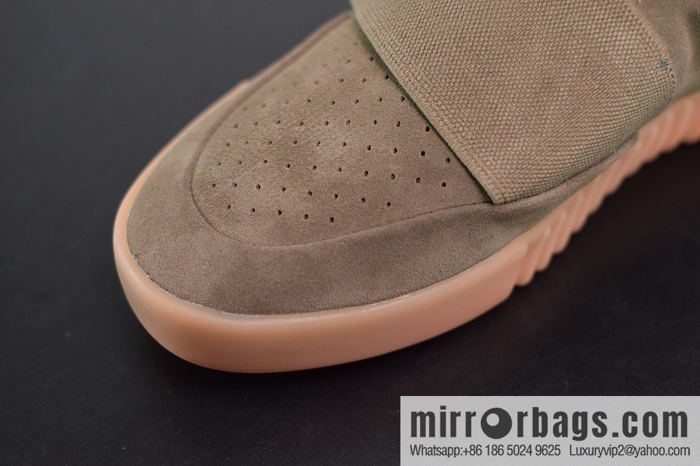 AdidasYeezy 750 Boost BY2456 Unisex high-top sneakers