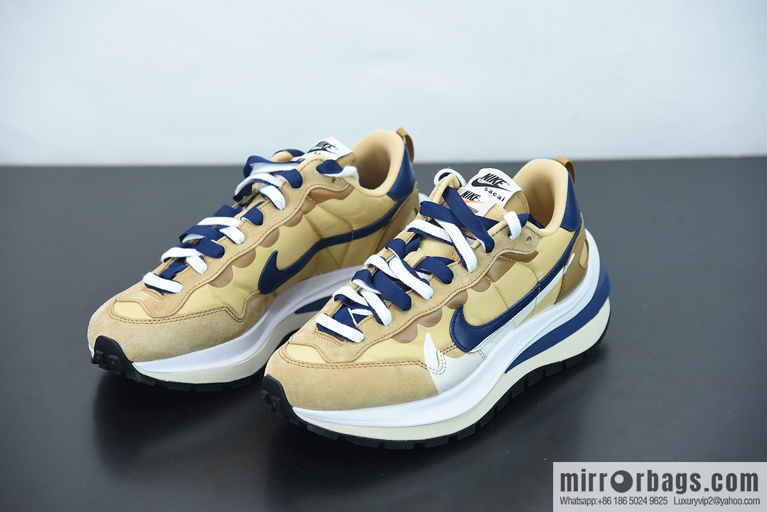 Sacai x VaporWaffle 3.0 catwalk concept casual sneakers item number: DD1875-200