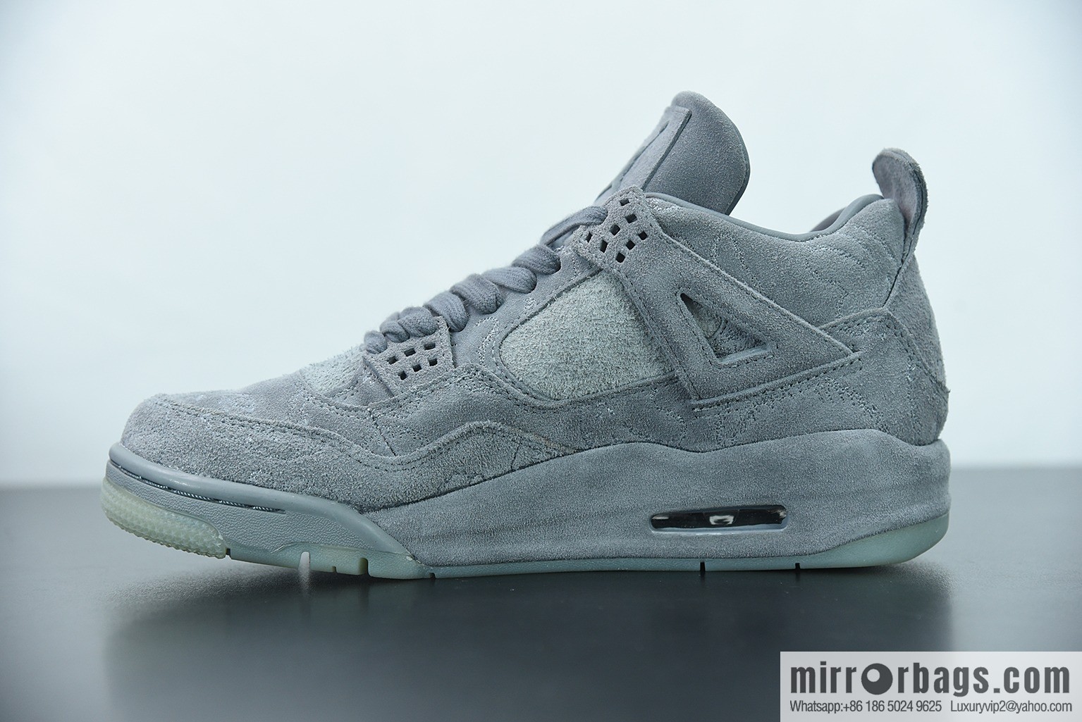 KAWS x Air Jordan 4 Black AJ4 gray suede limited joint name, luminous crystal middle help men's sneakers 930155-003