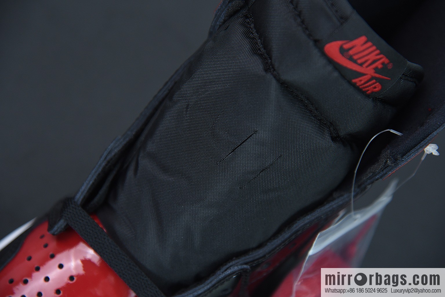 Air Jordan 1 AJ1 Jordan 1st generation high-top basketball shoes/patent leather black and red, prohibited, item number: 555088-063