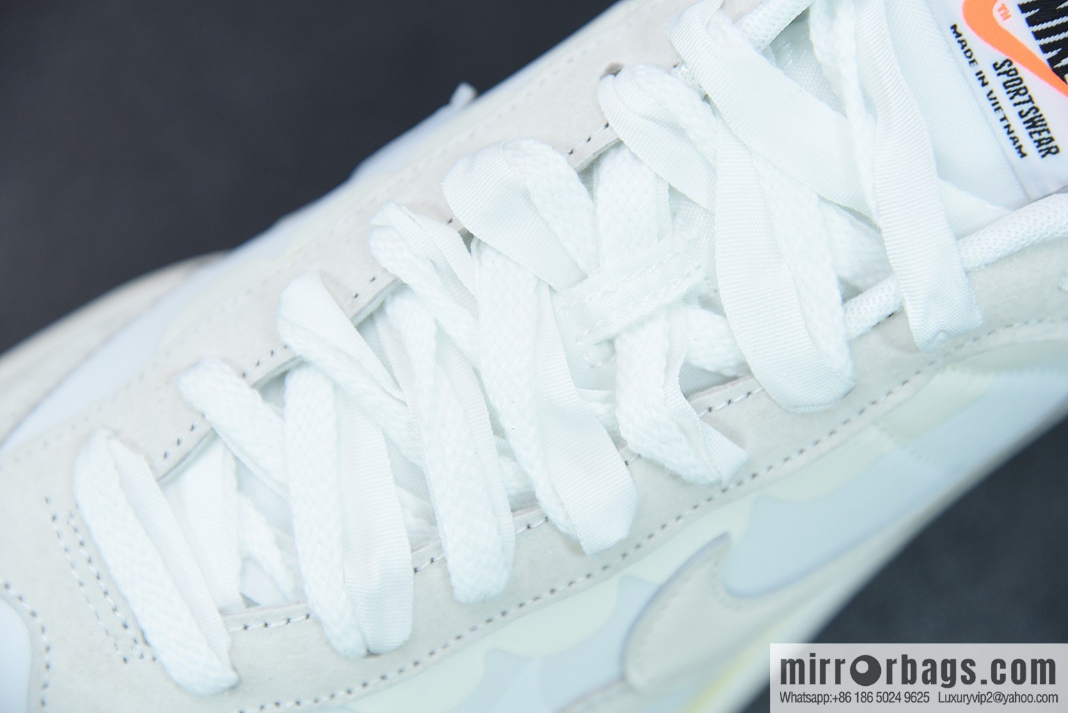 Sacai X NK regasus vaporrly SP waffle third generation 3.0 catwalk sports running shoes, item number: DD1875-100
