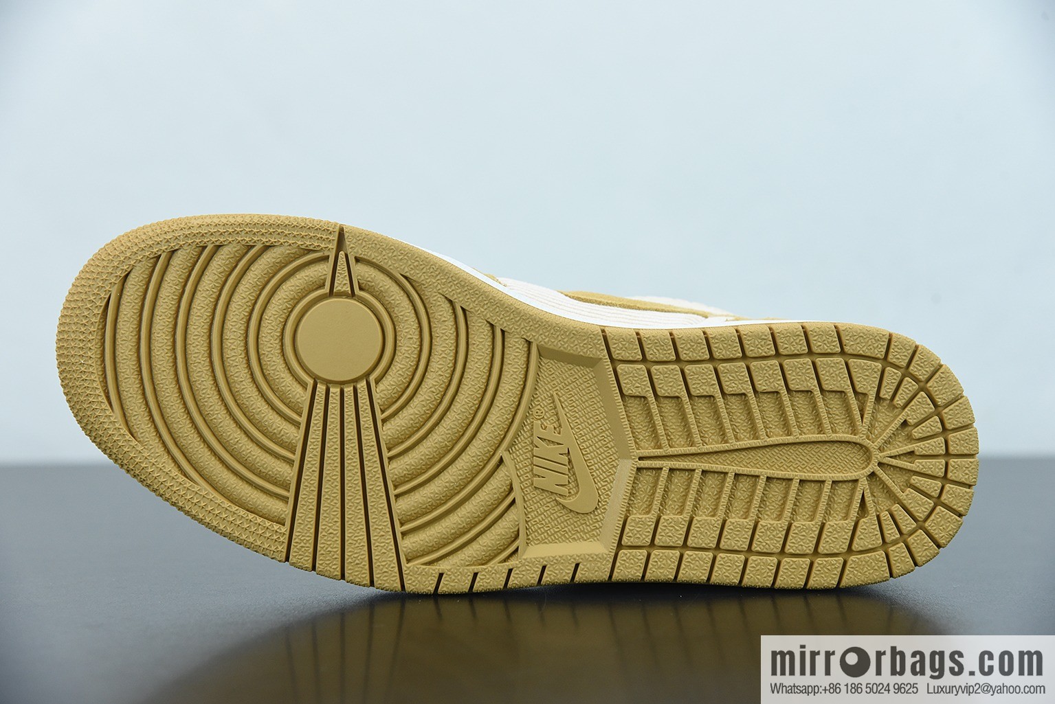 Air Jordan 1 AJ1 low beige yellow corduroy low-top basketball shoes item number: DH7820-700