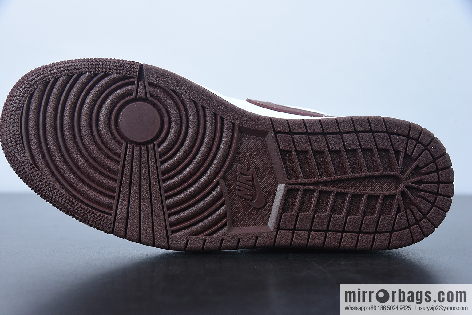 0D9D3 inspected version AJ1 Low Joe 1 burgundy white, low top basketball shoes DC0774-116