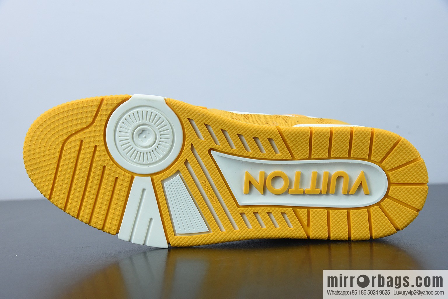 0D5G7 top pure original Louis Vuitton /LV donkey brand 2021Trainer series/board shoes, denim yellow white yellow denim