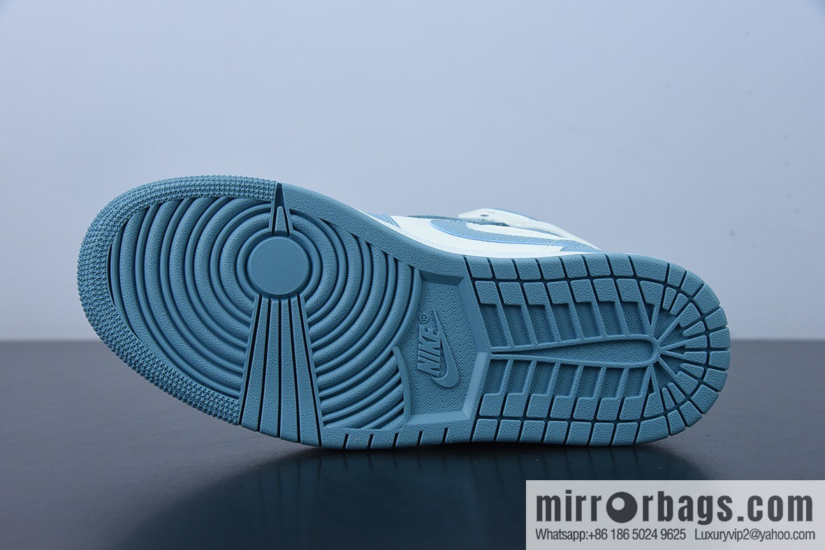 Air Jordan 1 Mid UNC AJ1 North Carolina blue, white and blue, medium help women's basketball shoes item number: BQ6472-141