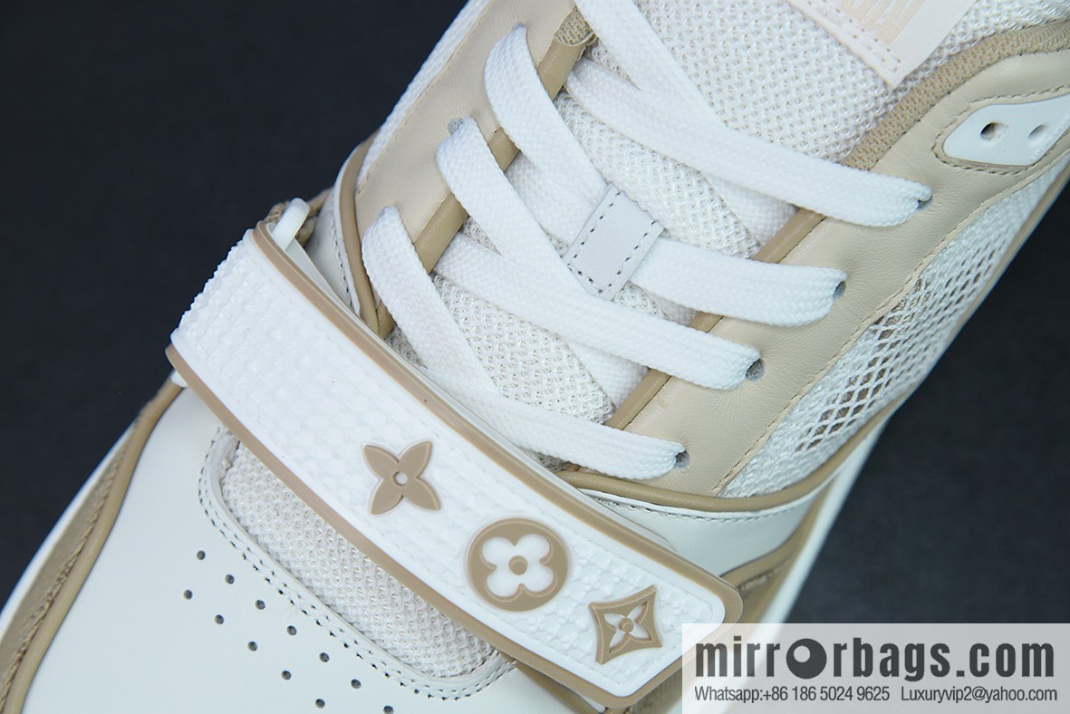 LV/Louis Vuitton 2022S limited, official latest color scheme Men's Trainer sneakers