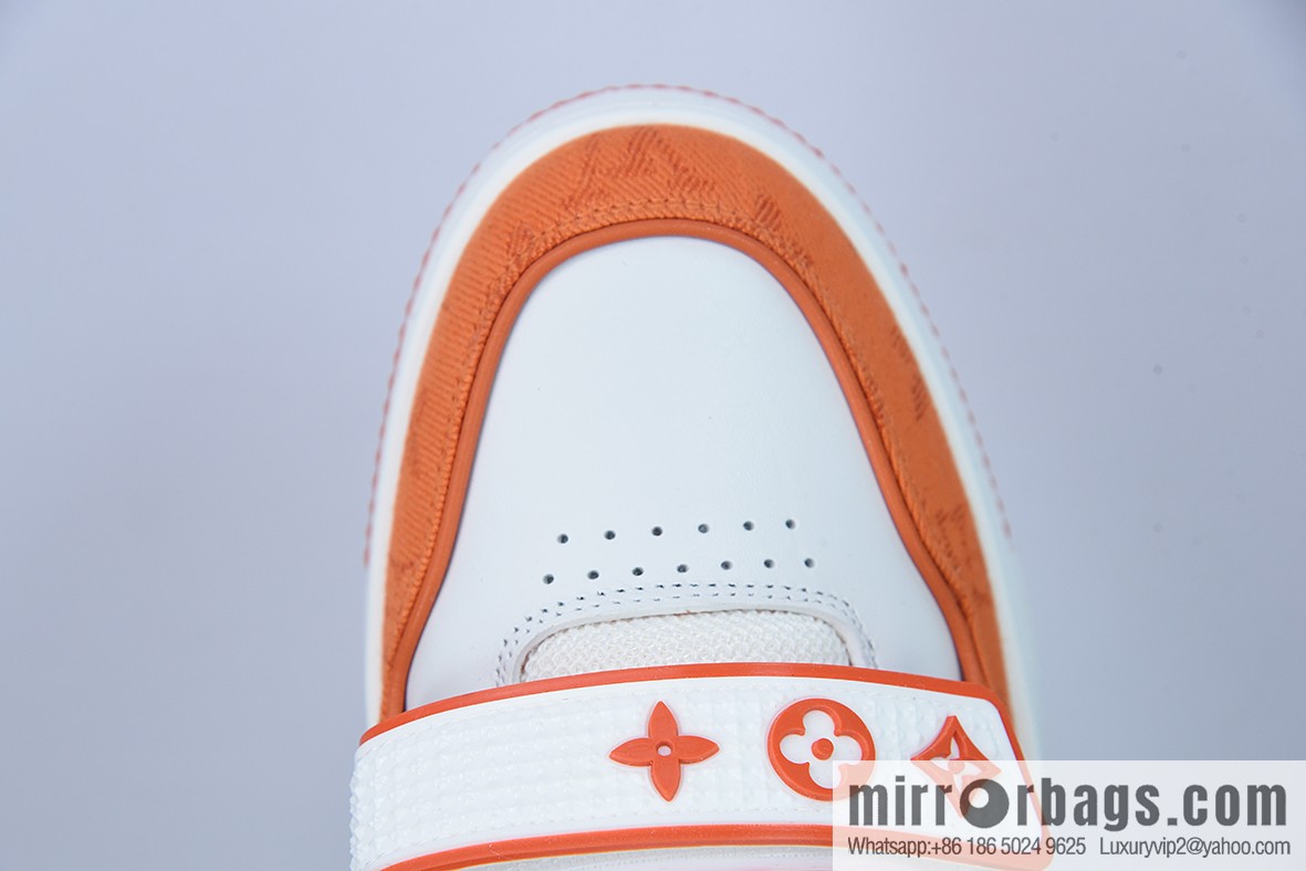 LV/Louis Vuitton 2022S limited, official latest color scheme Men's Trainer sneakers