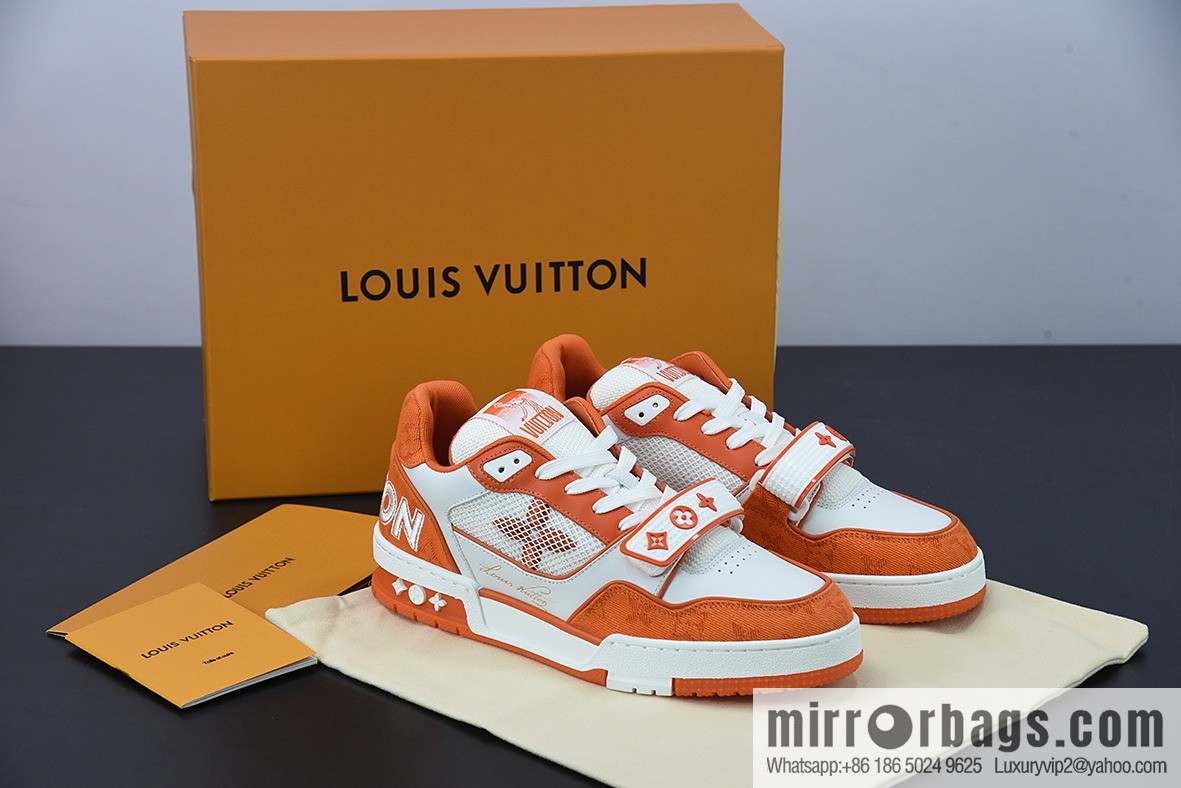 LV/Louis Vuitton 2022S limited, official latest color scheme Men's Trainer sneakers