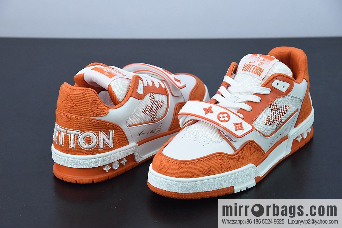 LV/Louis Vuitton 2022S limited, official latest color scheme Men's Trainer sneakers