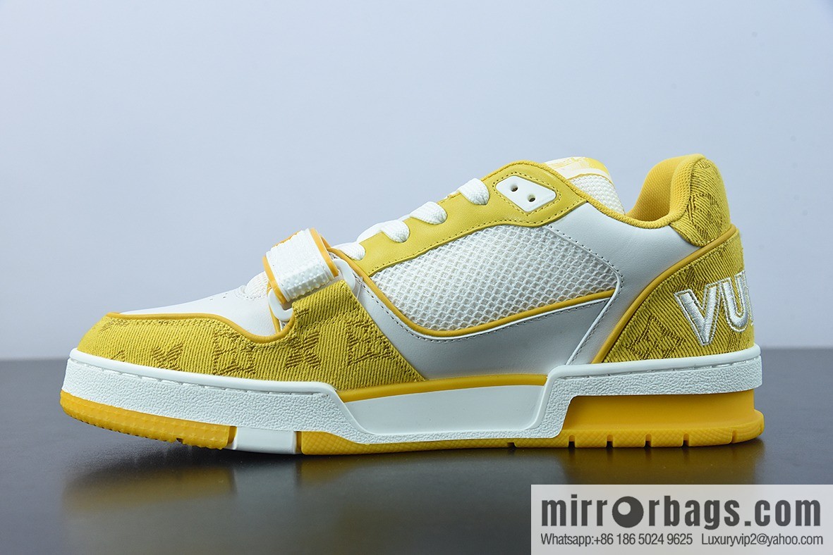 LV/Louis Vuitton 2022S limited, official latest color scheme Men's Trainer sneakers