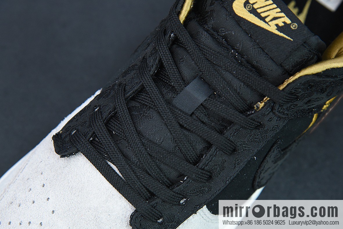 H03G5 pure original version Nk SB Dunk Low CNY Year of the Tiger black yellow tiger pattern SB dunk series Vintage low-top board shoes, item number: DQ5351-001