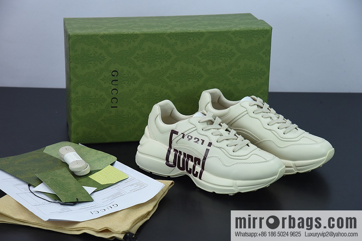 Gucci Rhyton Vintage Trainer Sneaker Gucci Daddy 5D leather (fabric) horned Vintage jogging shoes