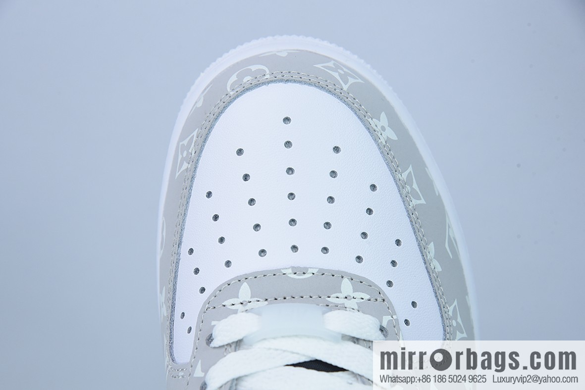Louis Vuitton Louis Vuitton joint custom Nk Air Force 1 Low '07 Air Force low-top casual shoes, item number: BQ8988-108
