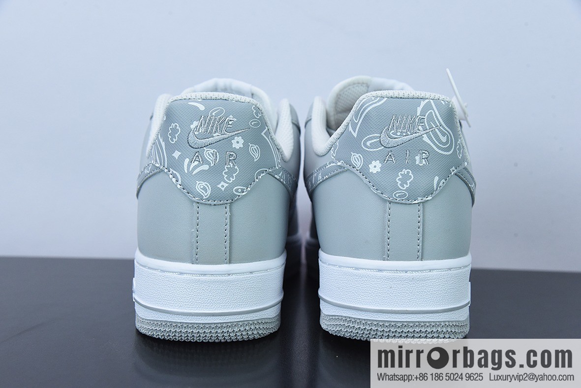 Nike Air Force 1 Low '07 gray and white cashew flower color scheme Air Force One low help item number: XM6321-736
