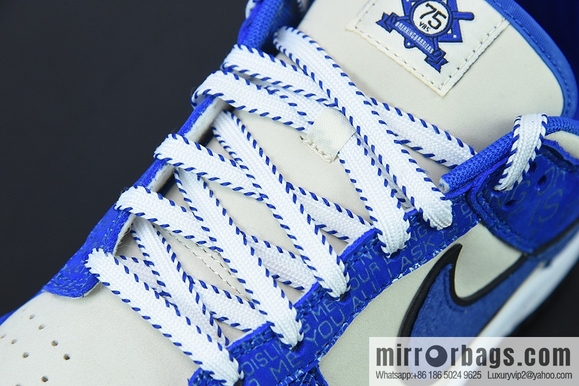 Jackie Robinson Nike Dunk Low Robinson Legend 42 Low Top Sneakers DV2203 400