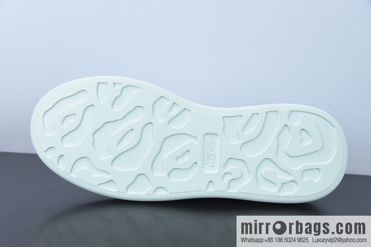 Alexander McQueen Alexander McQueen sole sneakers Unisex sneakers