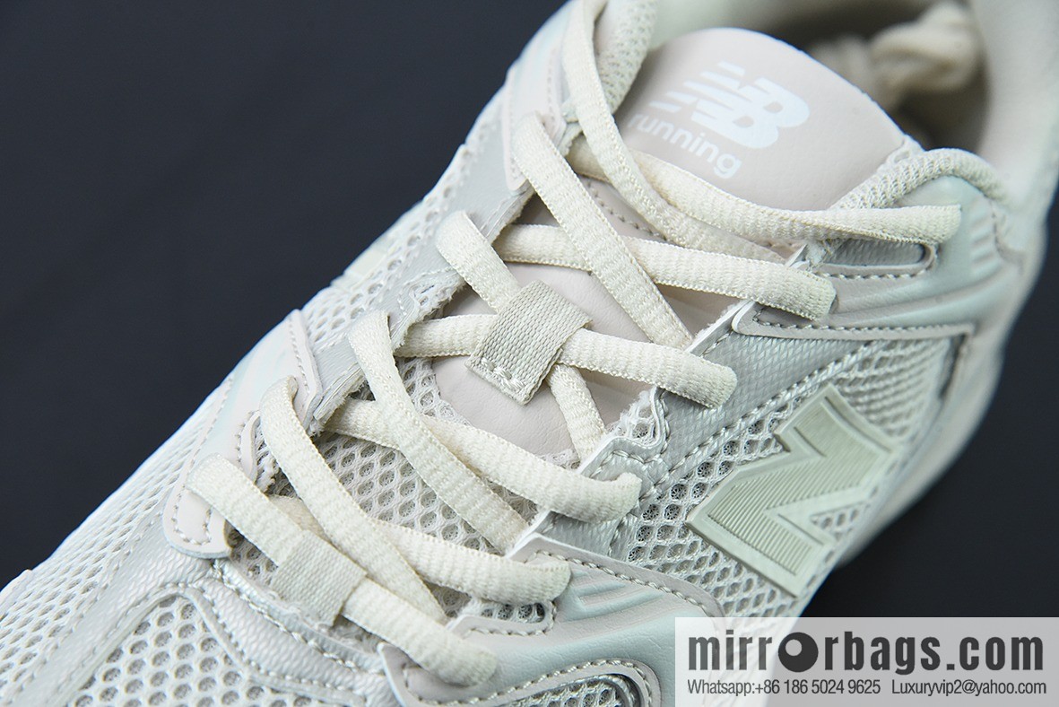 B0F3T3 DT pure original version New Balance MR530AA1 NB530 Vintage casual jogging shoes