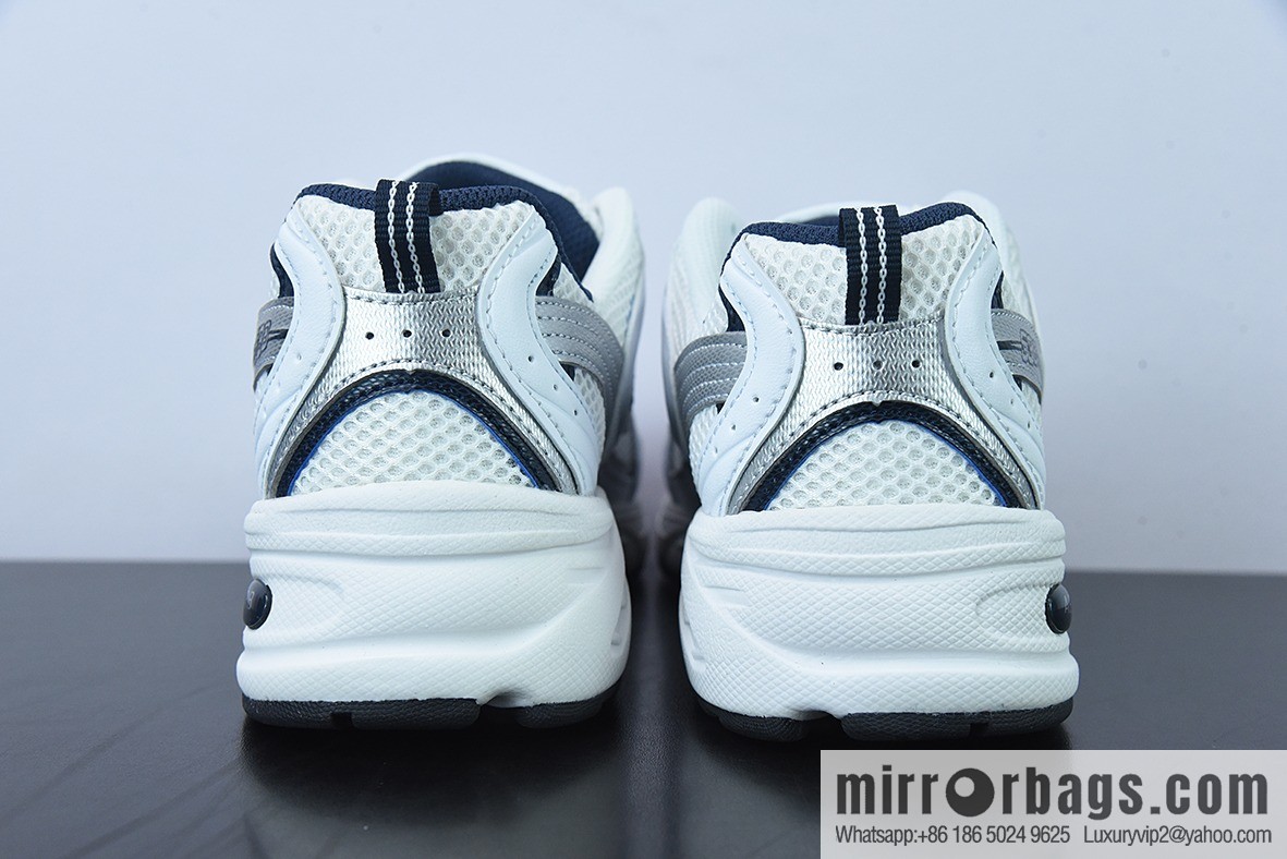 B0F3T3 DT pure original version New Balance MR530SG NB530 Vintage casual jogging shoes