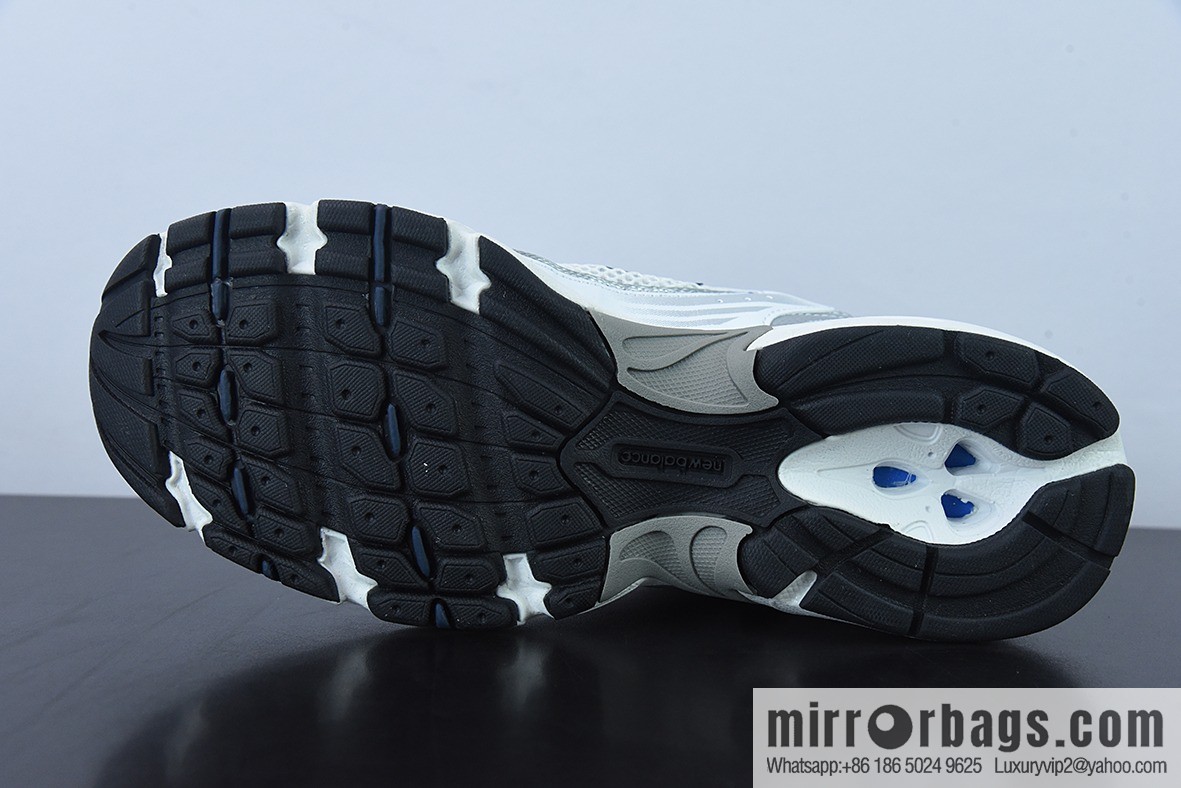 B0F3T3 DT pure original version New Balance MR530SG NB530 Vintage casual jogging shoes