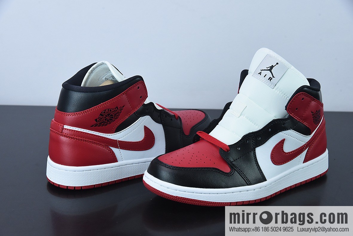 Air Jordan 1 Mid AJ1 black and red toe Vintage basketball shoes, item number: BQ6472-079