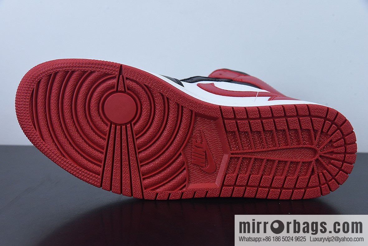 Air Jordan 1 Mid AJ1 black and red toe Vintage basketball shoes, item number: BQ6472-079