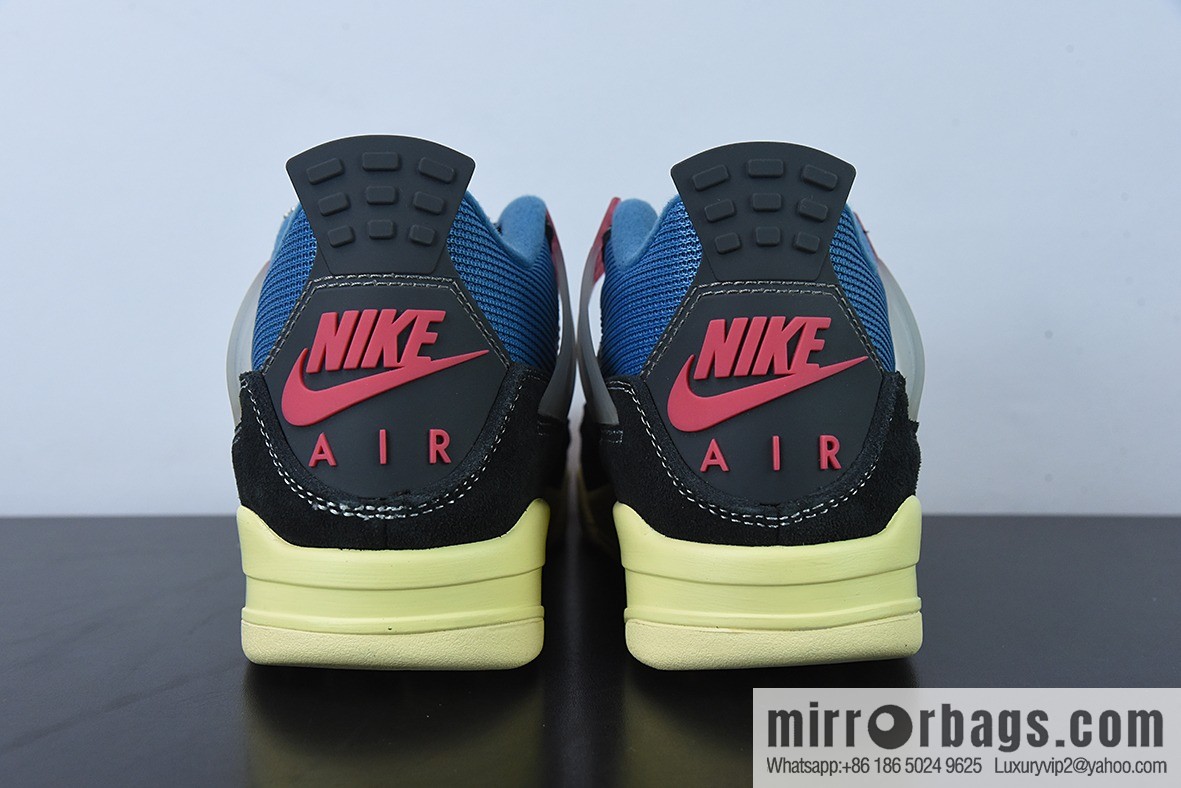AJ4 AIR JORDAN 4 Item number: DC9533 001 UN joint, knight, south coast, black and blue sneakers