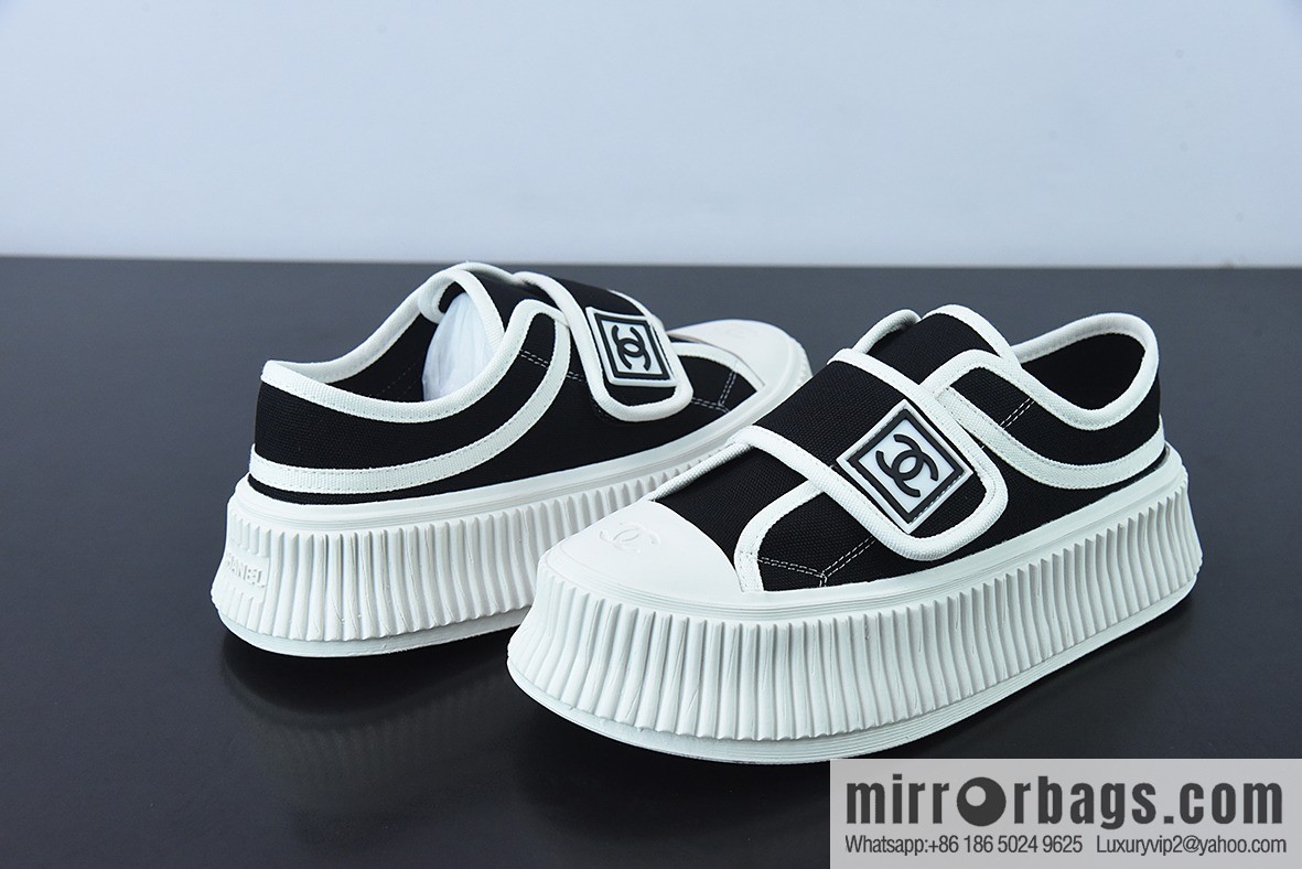 Chanel 2022 Autumn Latest Casual Shoes Series