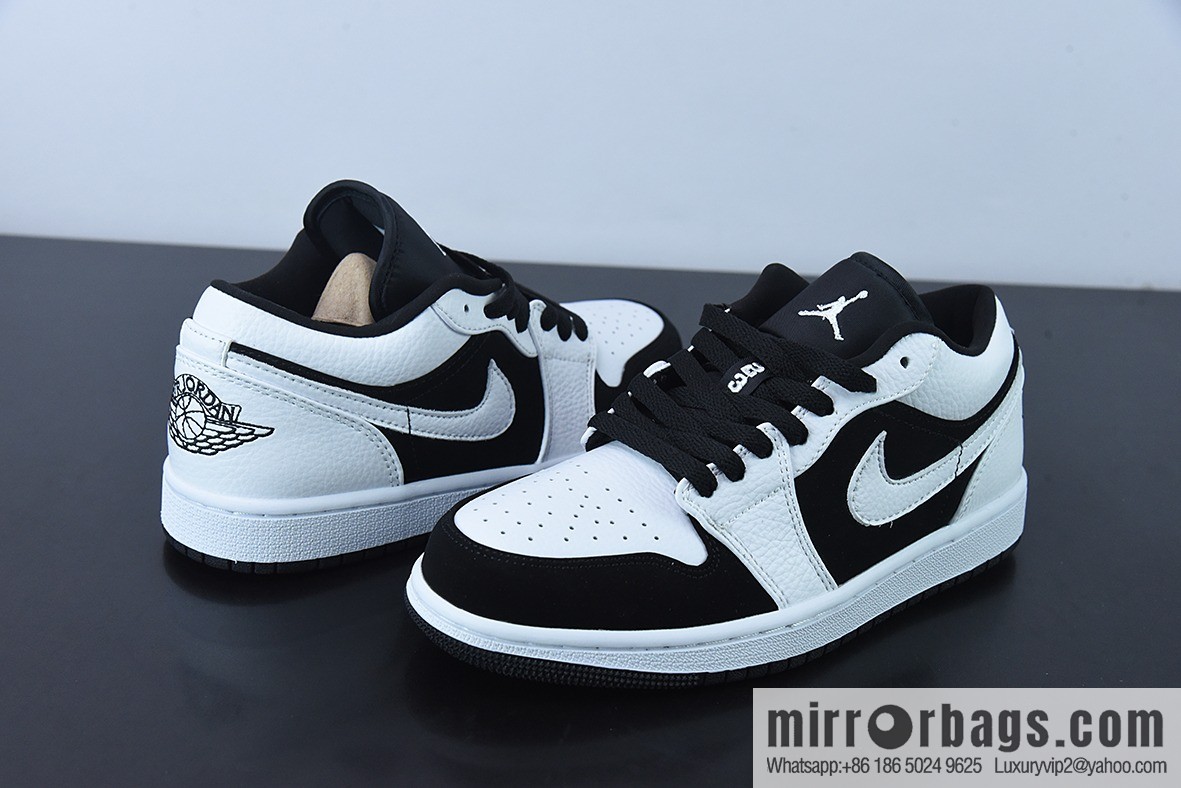 Jordan Air Jordan 1 Low AJ1 Joe 1 Black and white panda, low-top casual board shoes, item number: 553560-101