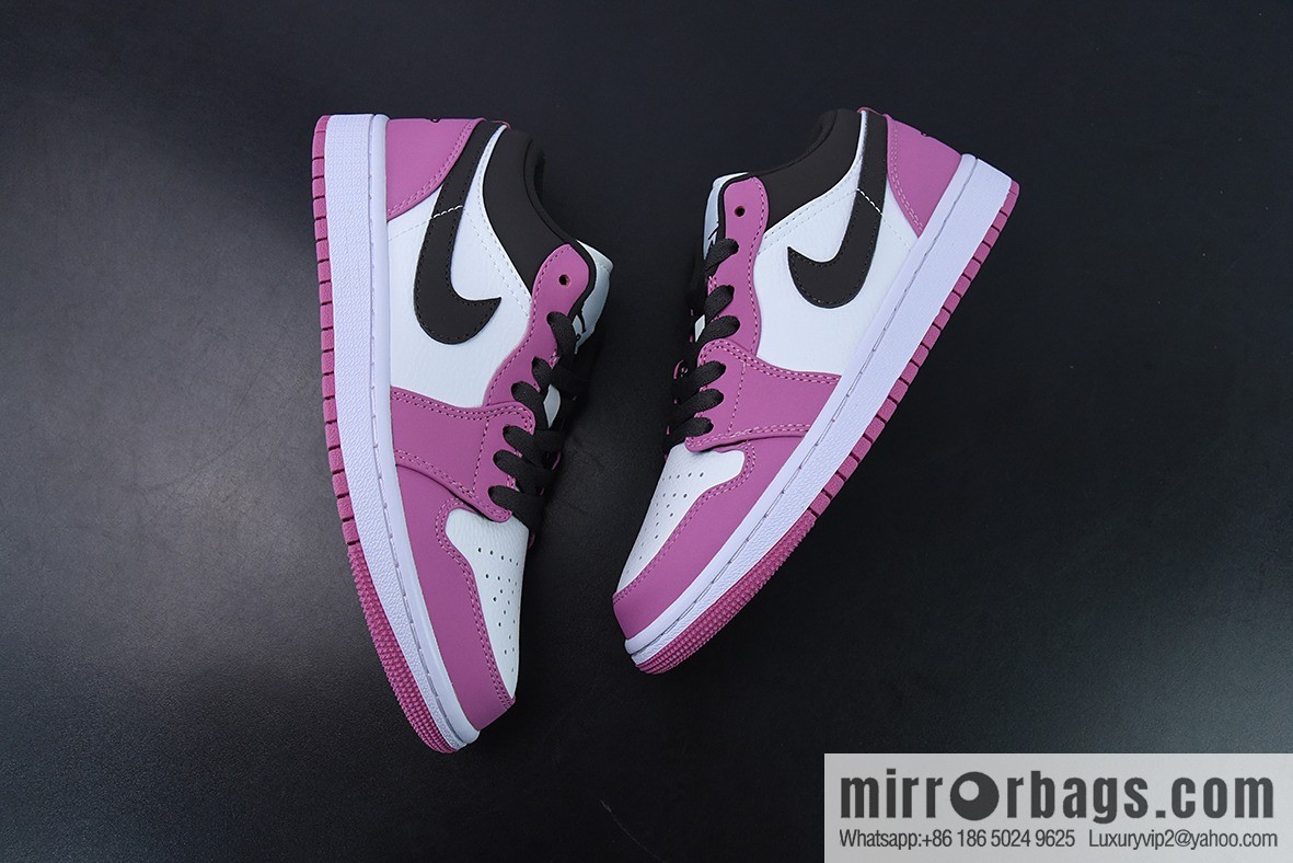 NK Air Jordan 1 Low AJ1 Joe 1 white pink black hook, low-top casual board shoes, item number: DC1767-160