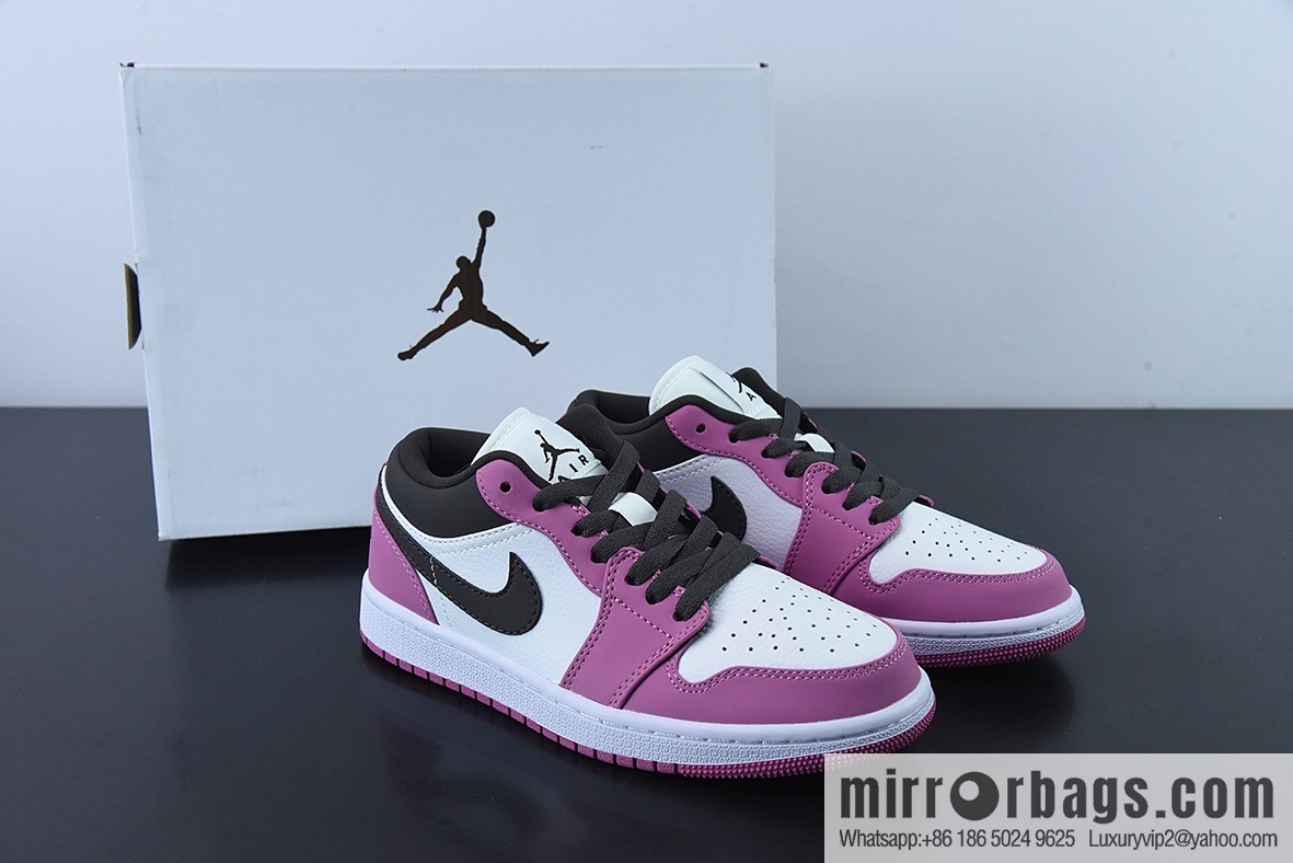 NK Air Jordan 1 Low AJ1 Joe 1 white pink black hook, low-top casual board shoes, item number: DC1767-160