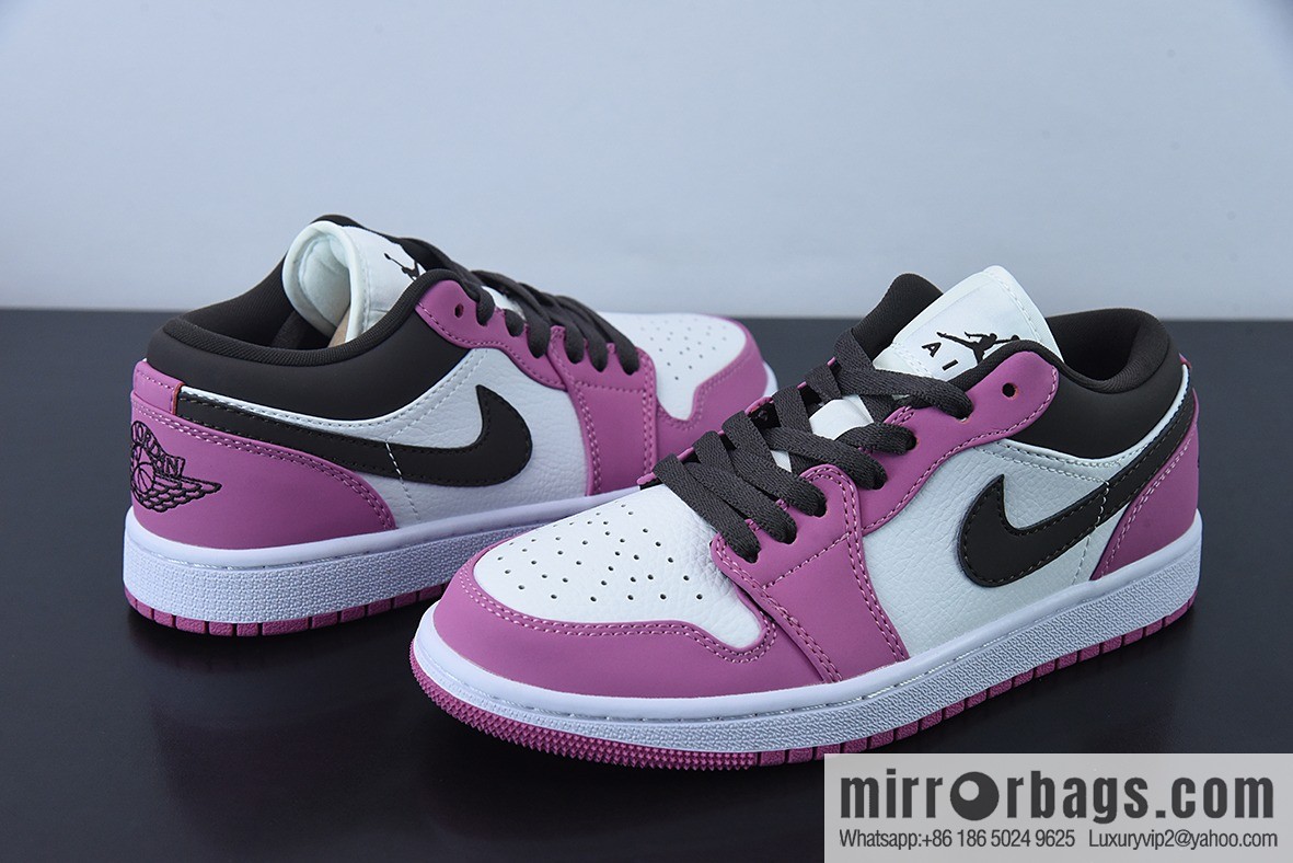 NK Air Jordan 1 Low AJ1 Joe 1 white pink black hook, low-top casual board shoes, item number: DC1767-160