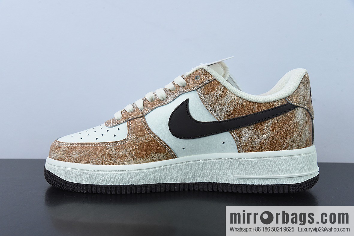 Nk By You Air Force 1 '07 Low Retro SP Air Force One Low Top Classic Item Number: BX5815-536