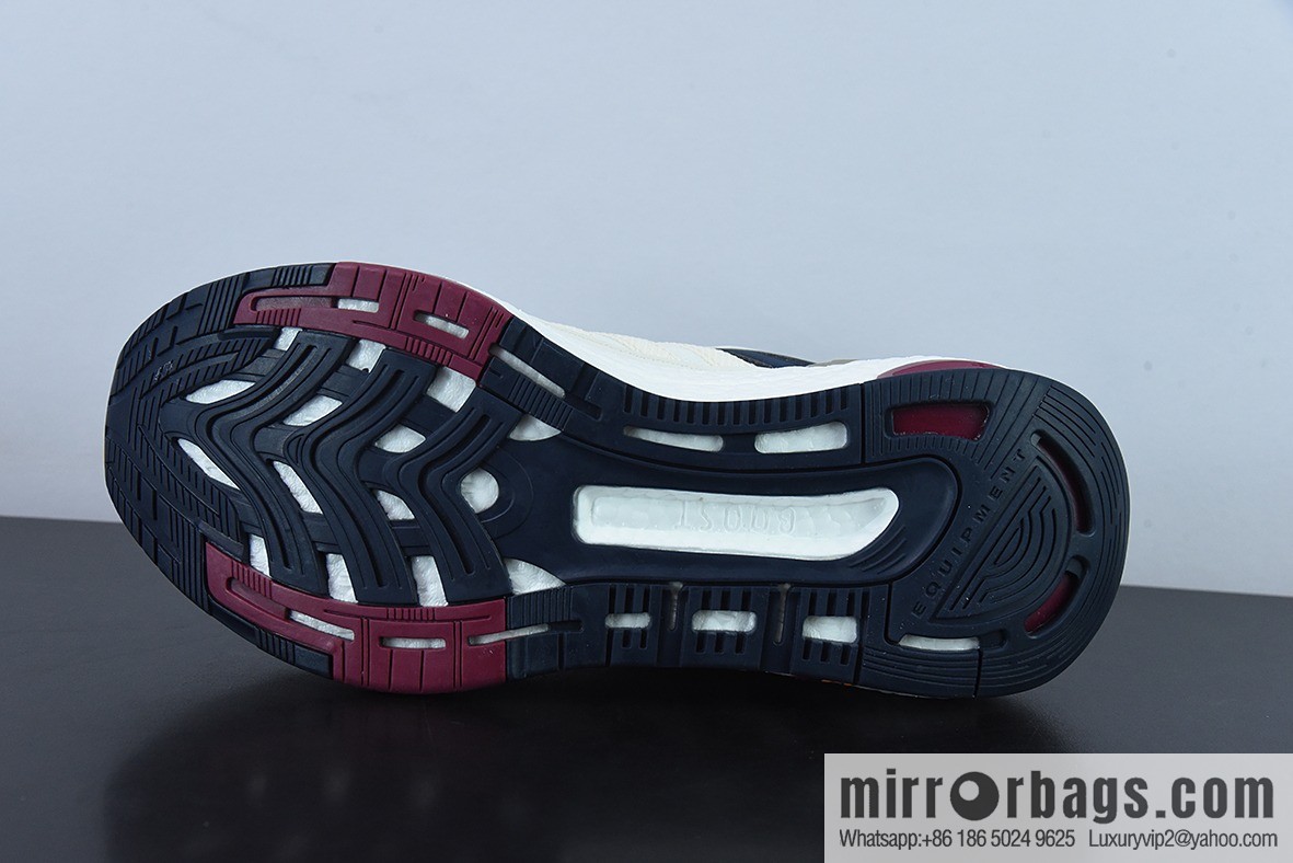 AD Equipment + Comfortable and durable running shoes, white gray red, synchronized at the counter, the first real shot item number: GW4252